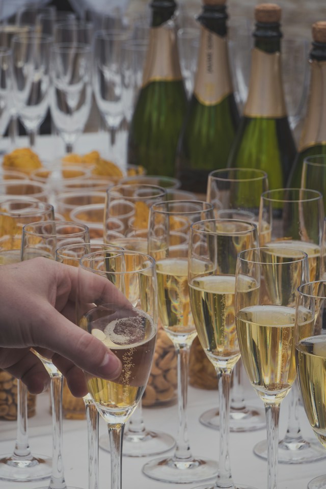 Stilvolles Catering in Spandau: Entdecke mit Relaxx die Kunst der kulinarischen Perfektion